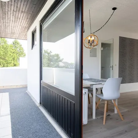 Sea-loft Apartment